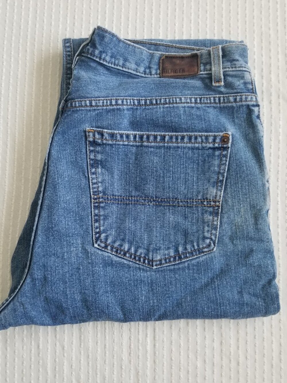 Tommy Hilfiger Relaxed Fit Straight Leg Jeans Men's 36 x 30
